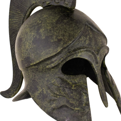 Helmet with Pegasus - short crest