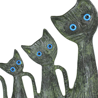 Complex of Three Cats